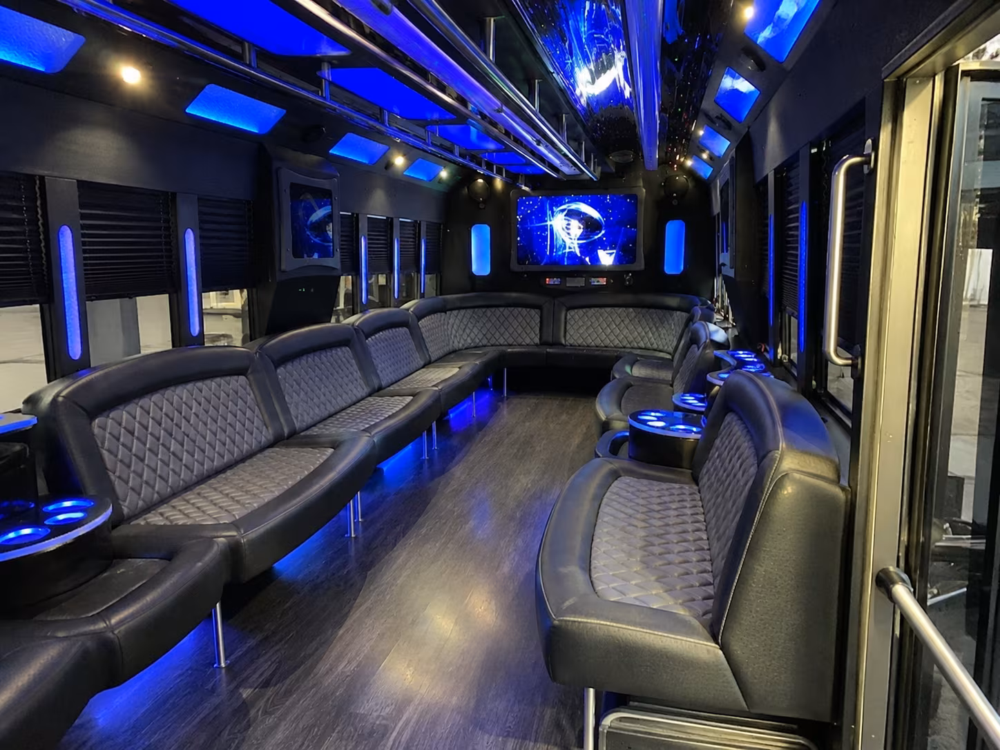west new york 28 passenger party bus interior